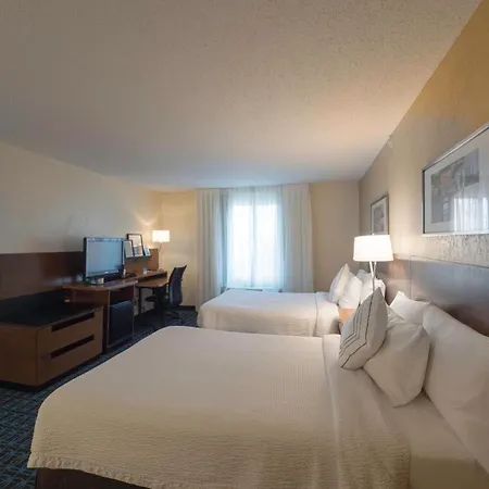 Fairfield Inn & Suites By Marriott Cleveland Streetsboro Exterior photo
