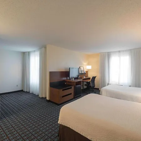 Fairfield Inn & Suites By Marriott Cleveland Streetsboro Exterior photo