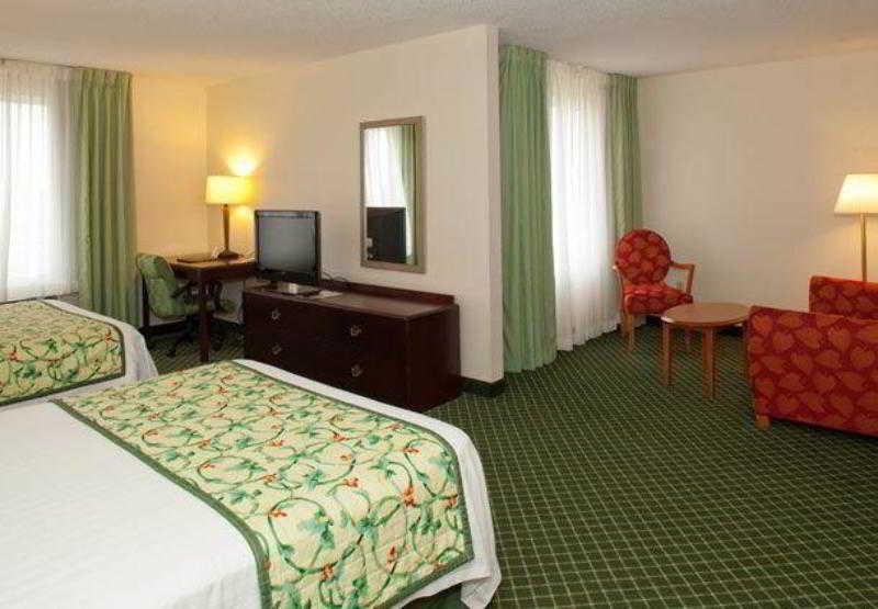 Fairfield & By Marriott Cleveland Streetsboro