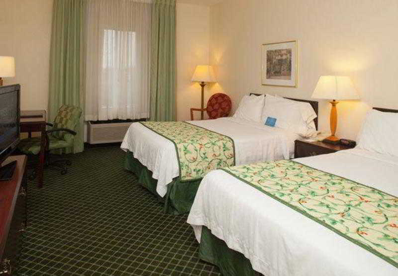 Fairfield & By Marriott Cleveland Streetsboro